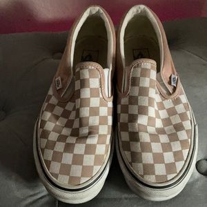 checkard vans